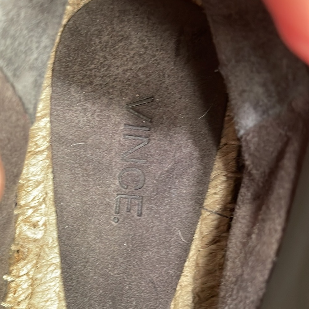 Never worn soft suede Ronan booties by Vince. - Picture 4 of 4